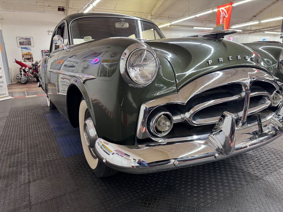 1951 Packard 200 D