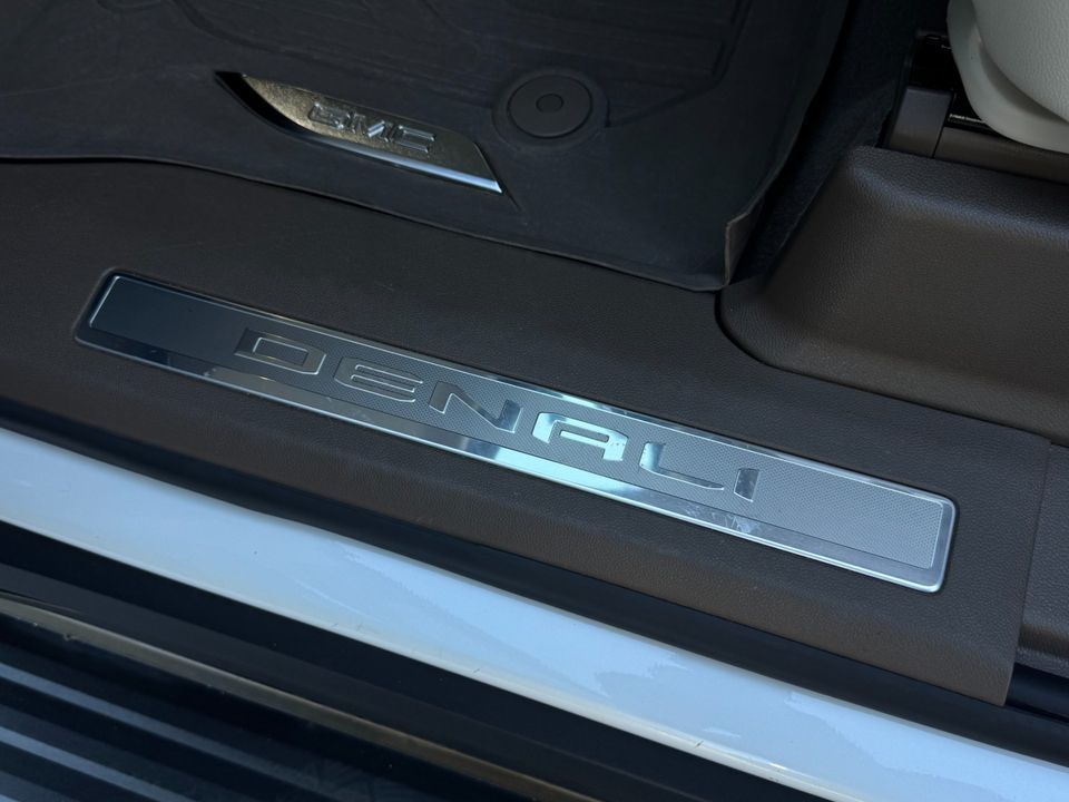 2024 GMC Yukon