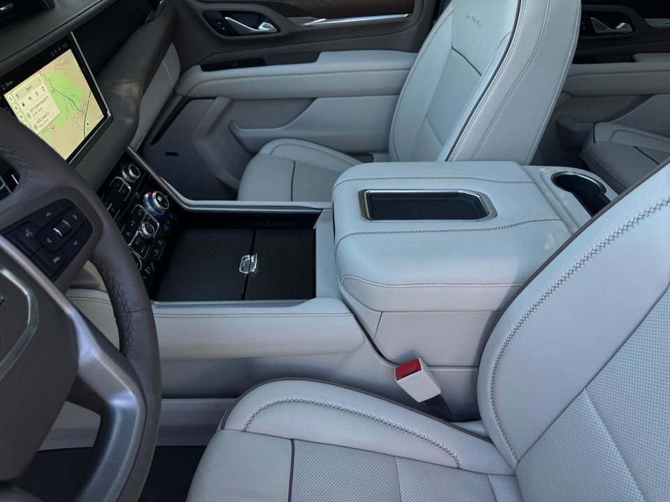 2024 GMC Yukon