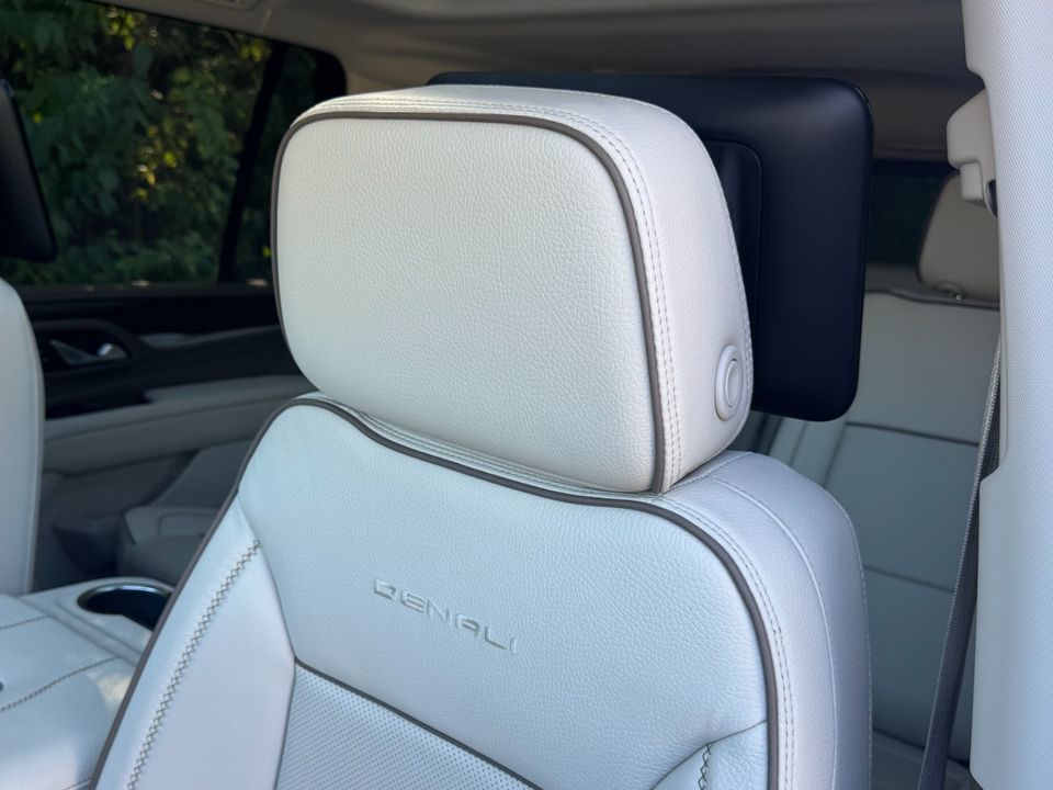 2024 GMC Yukon
