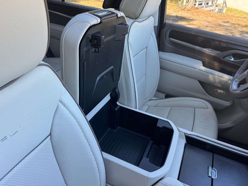 2024 GMC Yukon