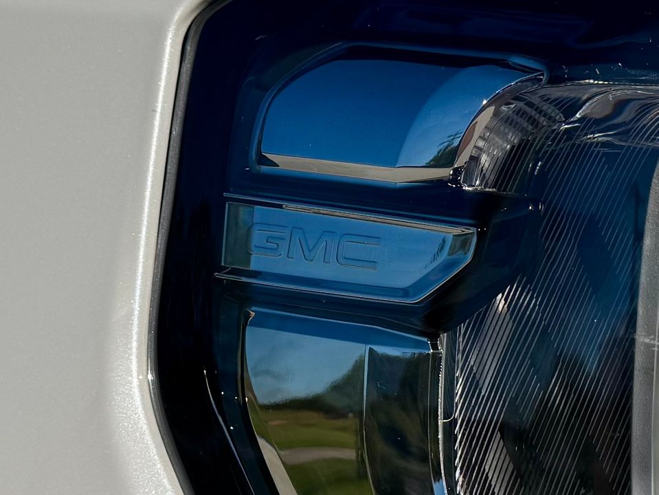 2024 GMC Yukon