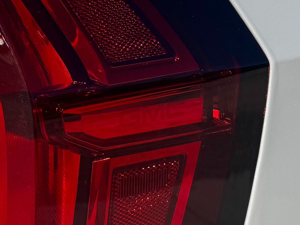 2024 GMC Yukon