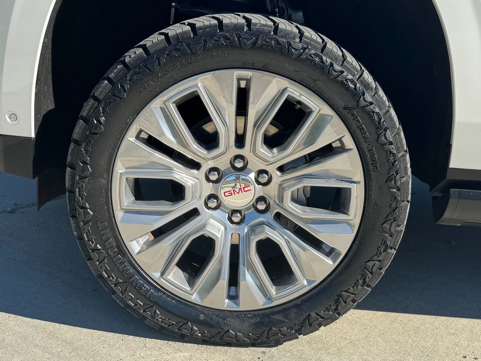 2024 GMC Yukon