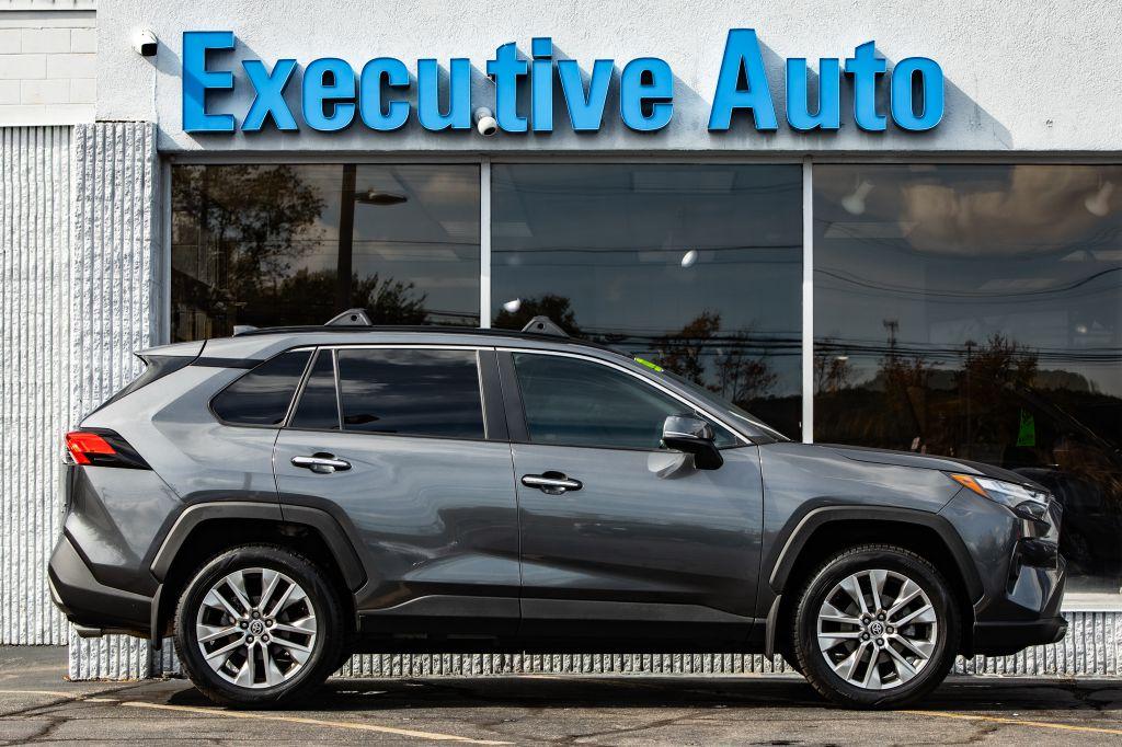 2023 Toyota RAV4