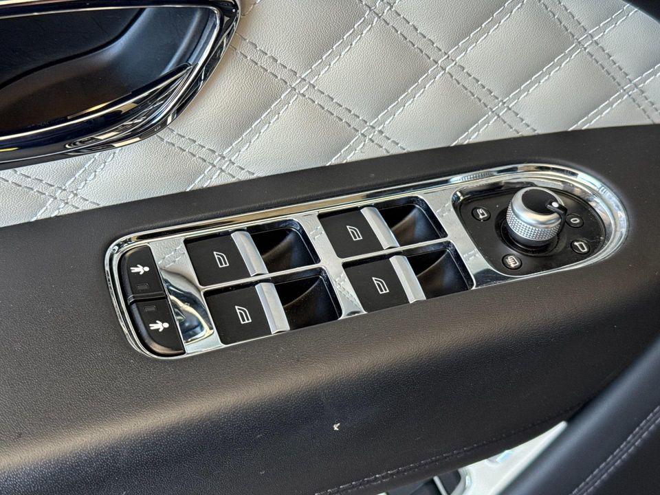 2022 Bentley Bentayga