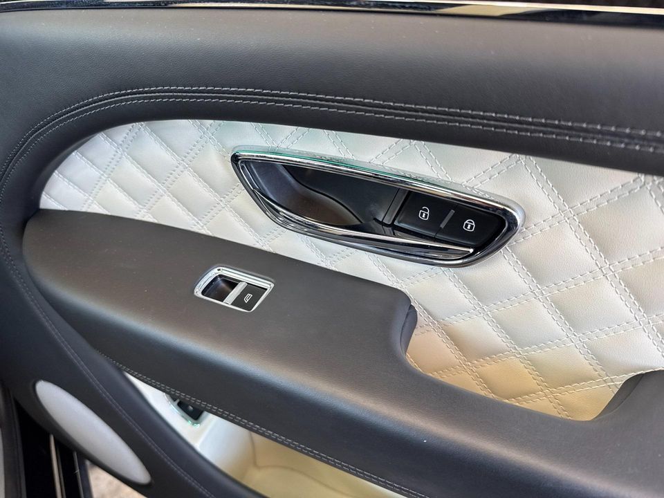 2022 Bentley Bentayga