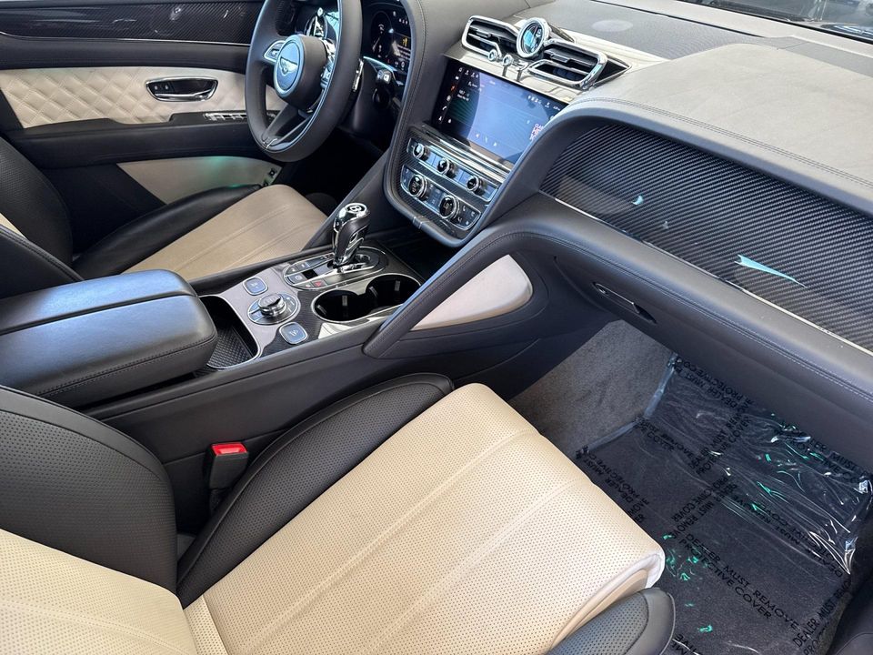 2022 Bentley Bentayga