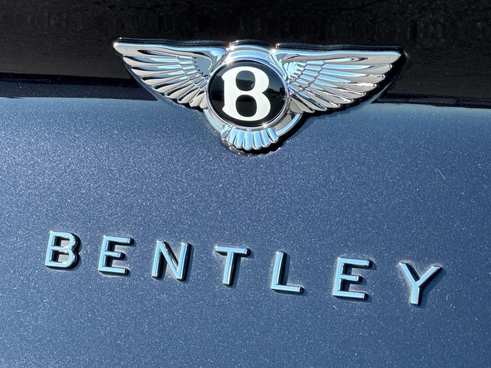 2022 Bentley Bentayga