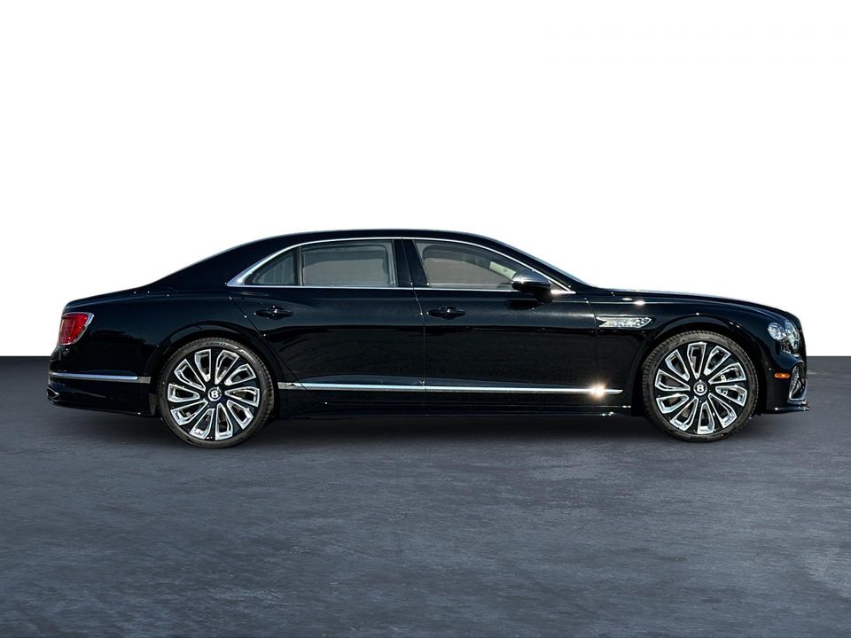 2025 Bentley Flying Spur