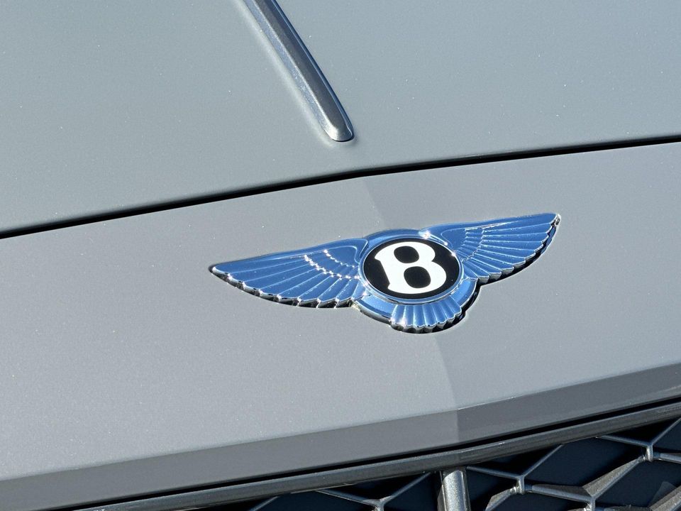 2025 Bentley Flying Spur