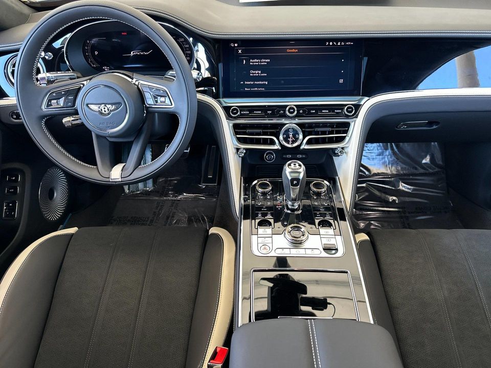 2025 Bentley Flying Spur