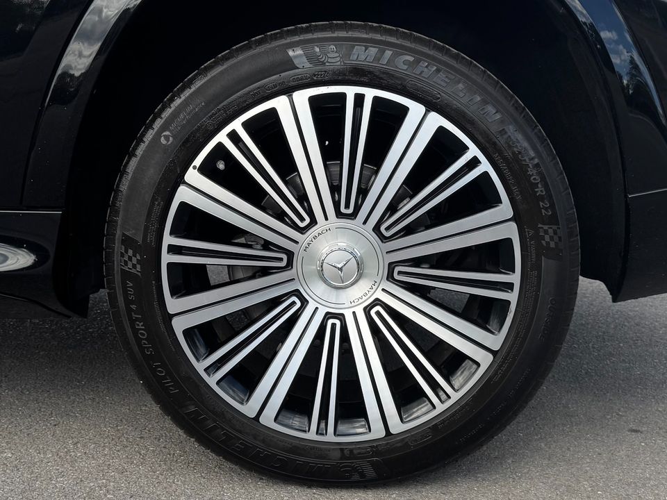 2023 Mercedes-Benz GLS 600