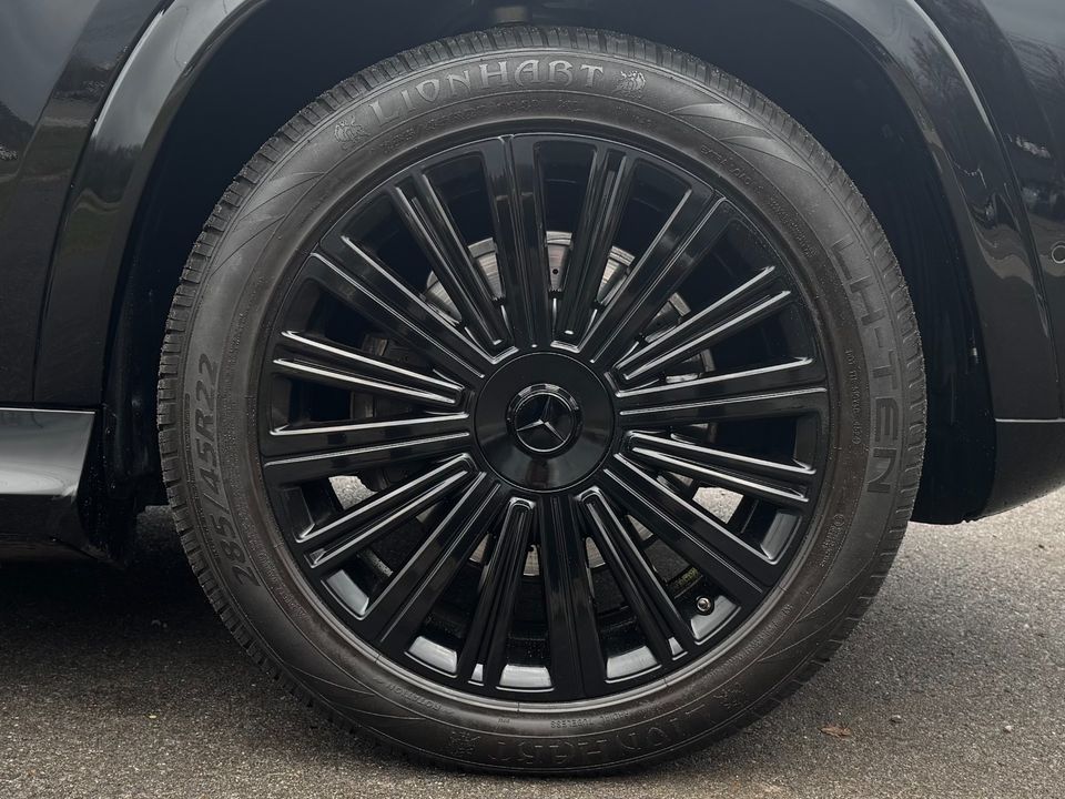 2023 Mercedes-Benz GLS 600