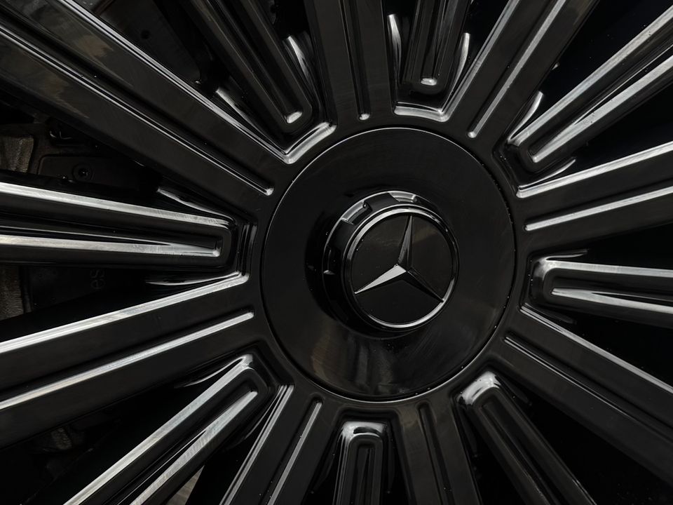 2023 Mercedes-Benz GLS 600