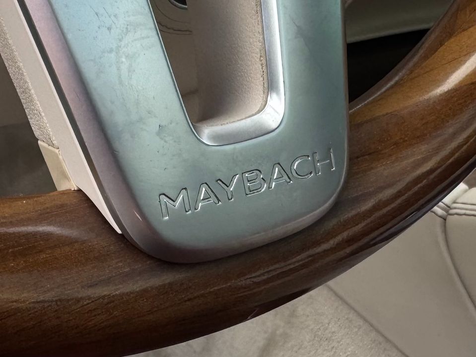 2023 Mercedes-Benz GLS 600