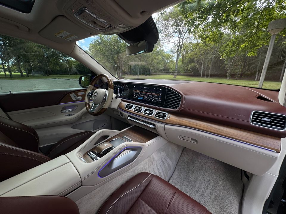 2023 Mercedes-Benz GLS 600