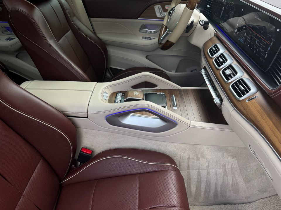 2023 Mercedes-Benz GLS 600