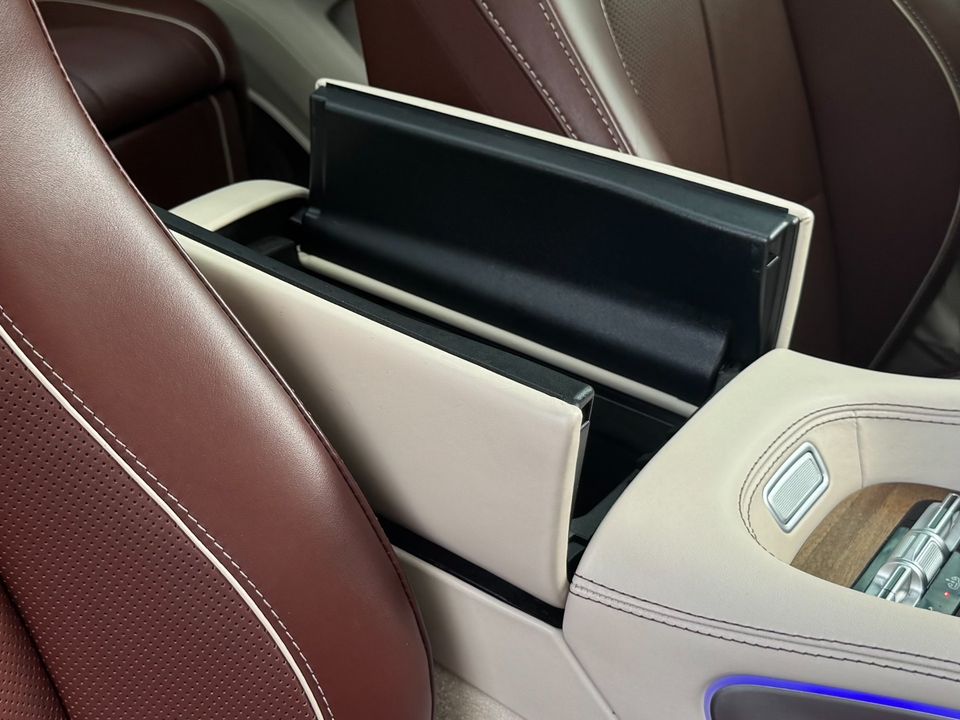 2023 Mercedes-Benz GLS 600