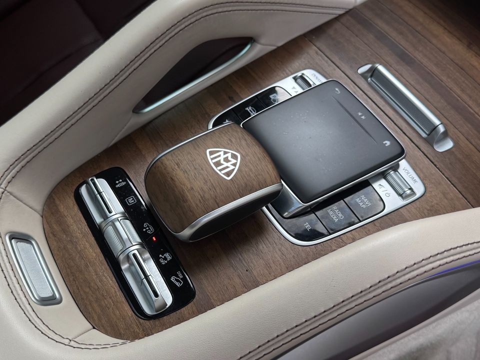 2023 Mercedes-Benz GLS 600