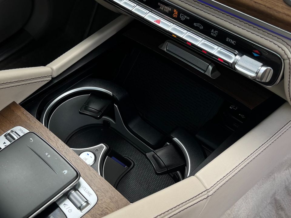 2023 Mercedes-Benz GLS 600