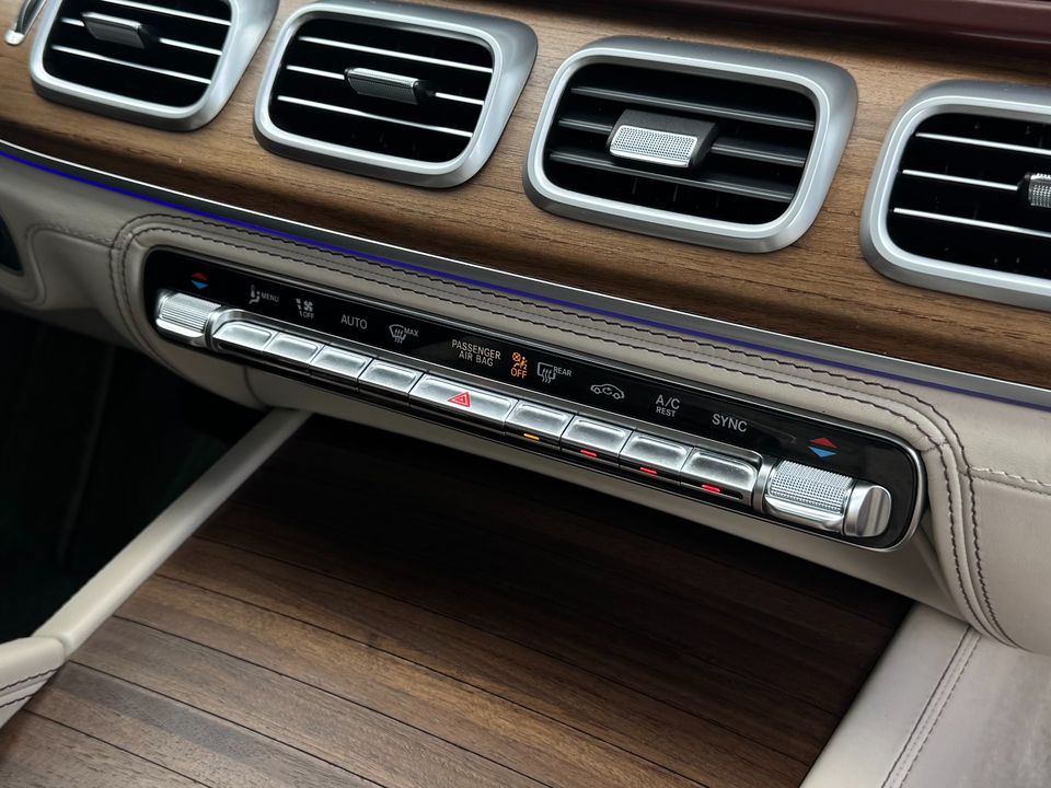 2023 Mercedes-Benz GLS 600