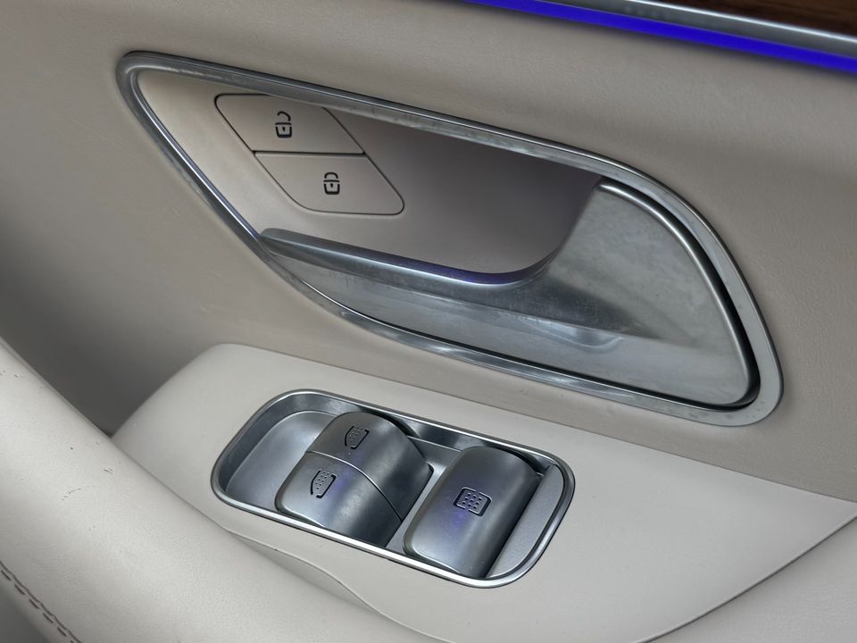 2023 Mercedes-Benz GLS 600