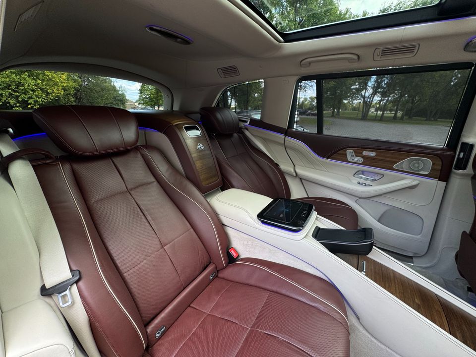 2023 Mercedes-Benz GLS 600