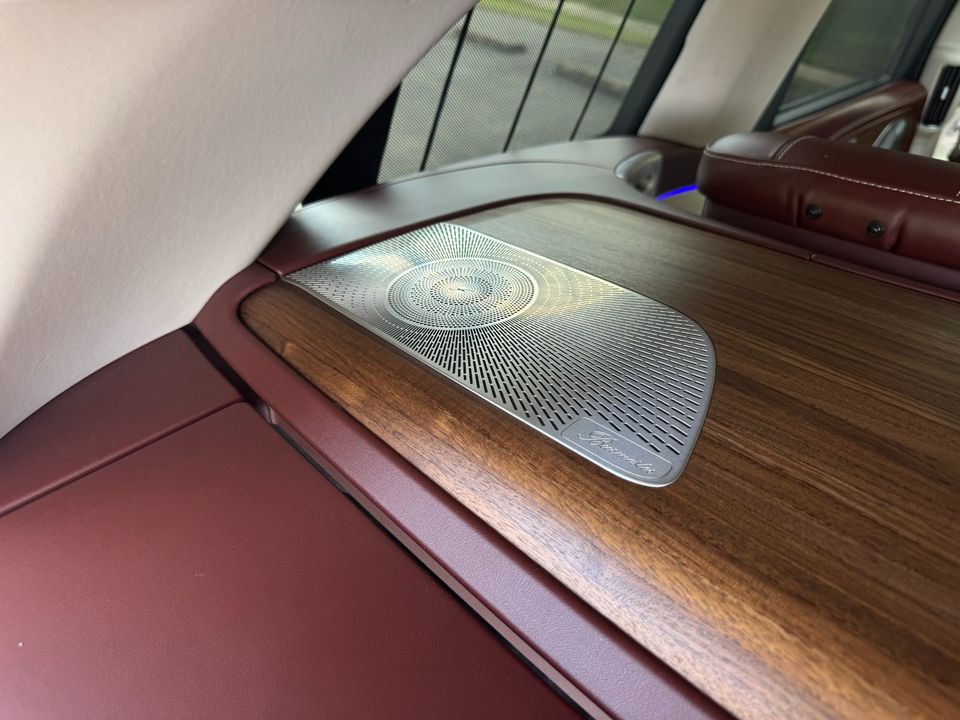 2023 Mercedes-Benz GLS 600