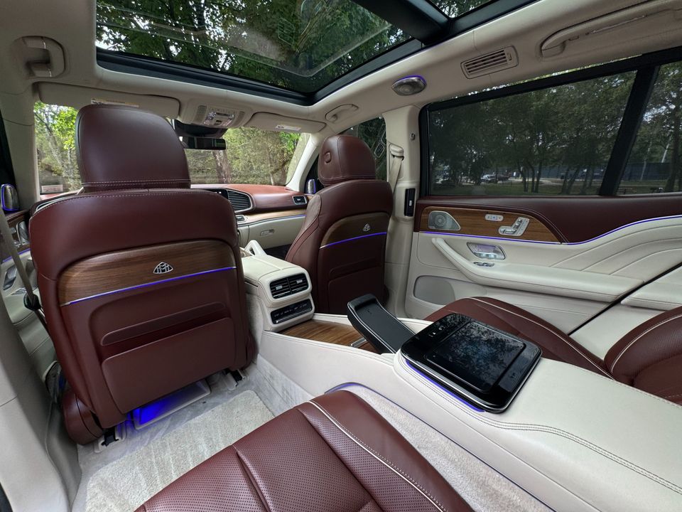 2023 Mercedes-Benz GLS 600