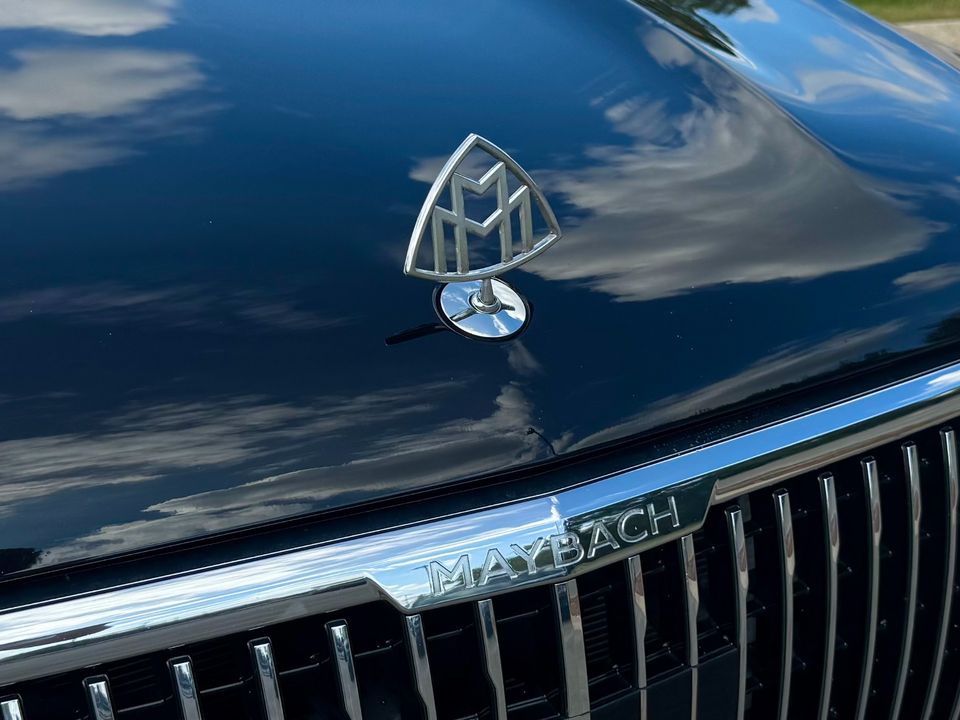 2023 Mercedes-Benz GLS 600