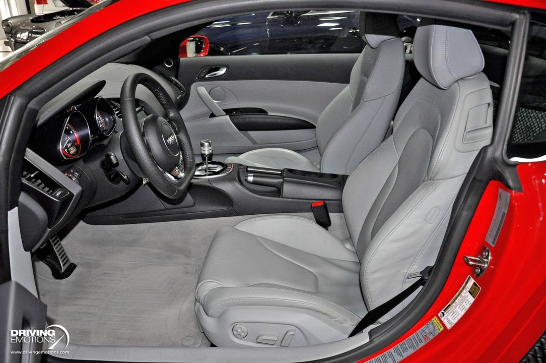 2014 Audi R8 V10