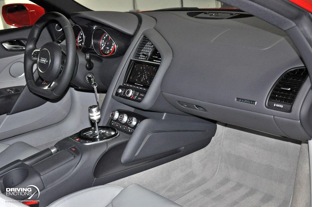 2014 Audi R8 V10