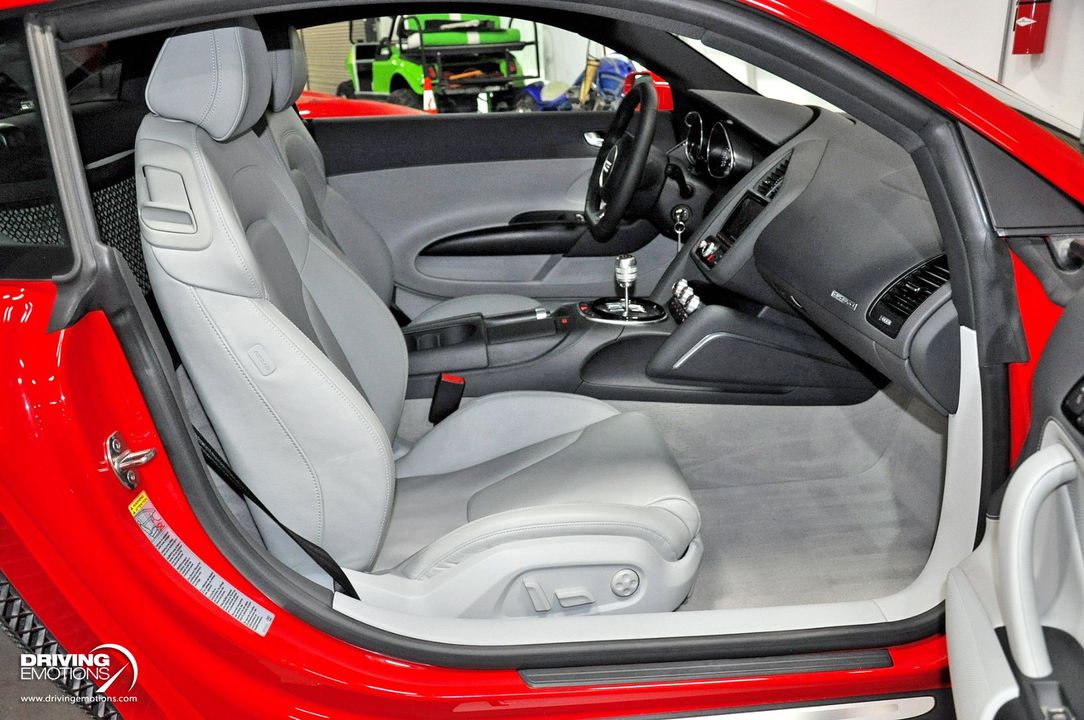 2014 Audi R8 V10