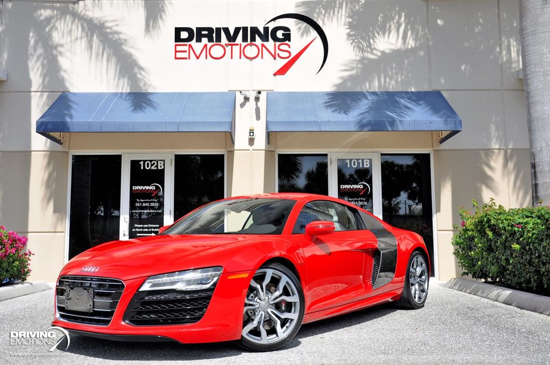 2014 Audi R8 V10