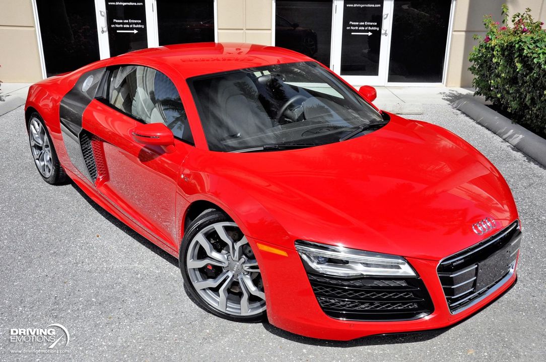 2014 Audi R8 V10