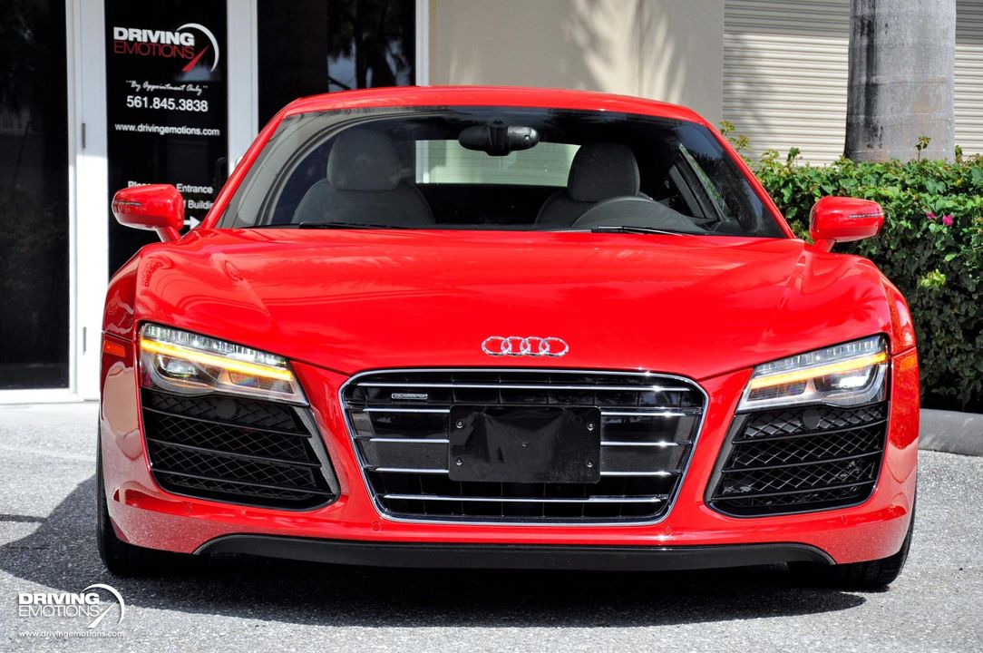 2014 Audi R8 V10