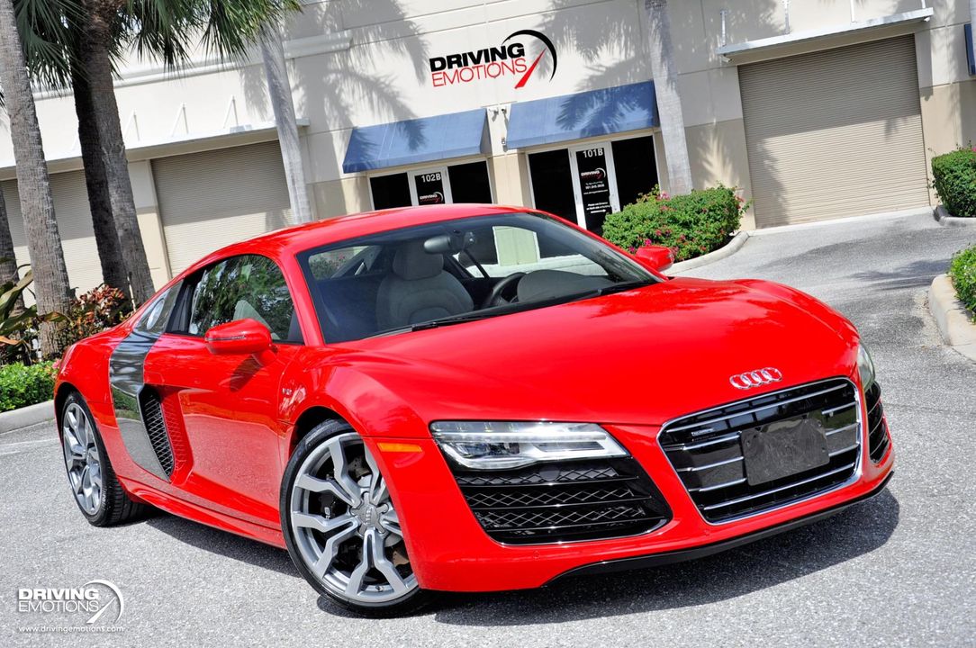 2014 Audi R8 V10