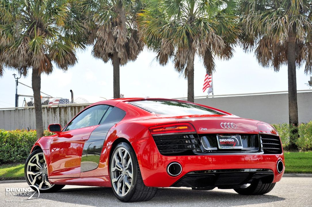 2014 Audi R8 V10