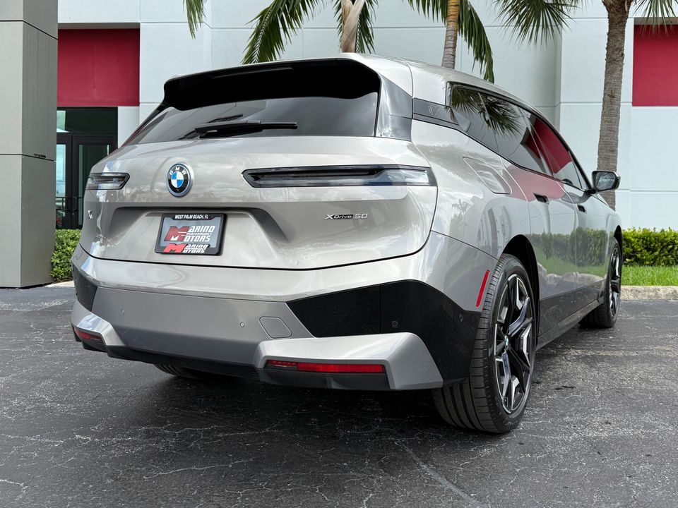 2025 BMW iX
