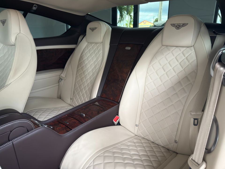 2016 Bentley Continental