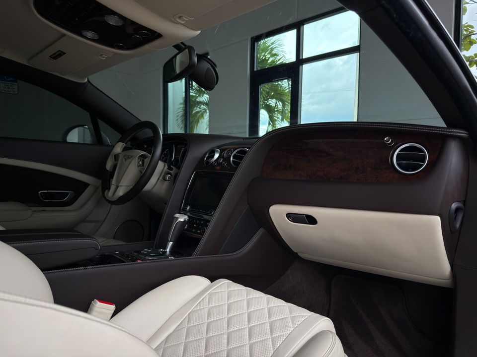 2016 Bentley Continental