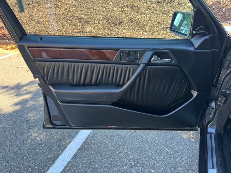 1992 Mercedes-Benz 500E