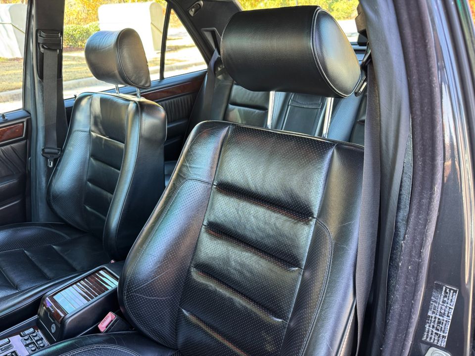 1992 Mercedes-Benz 500E