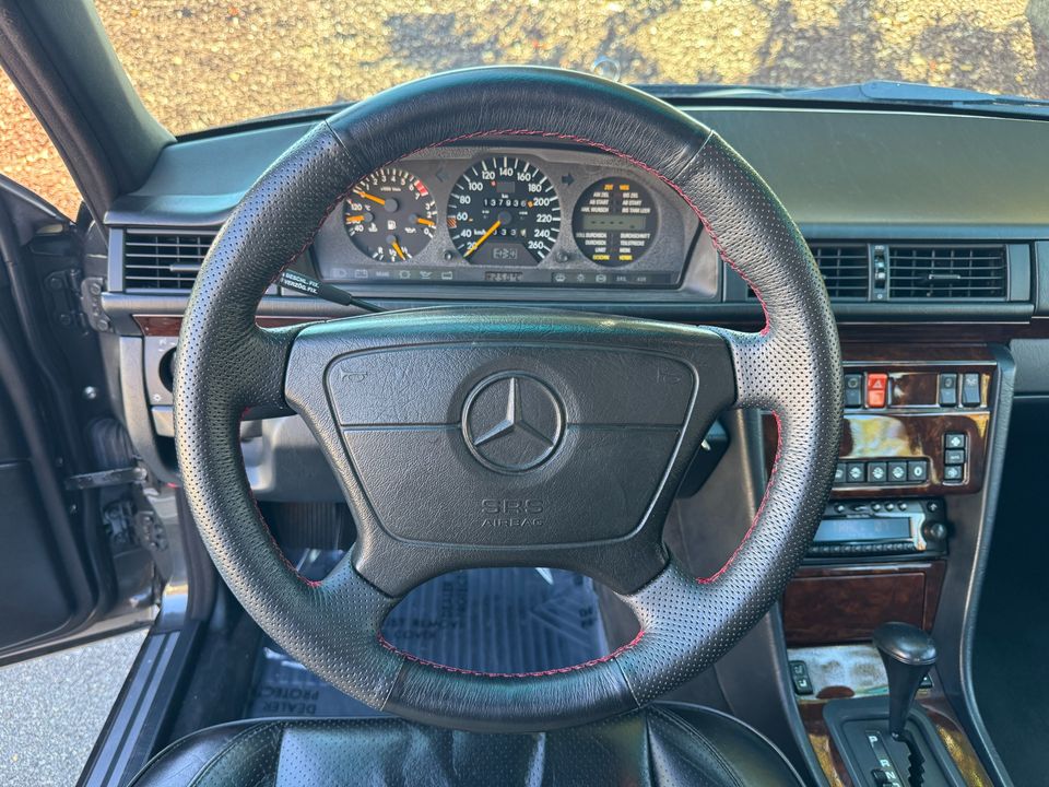 1992 Mercedes-Benz 500E