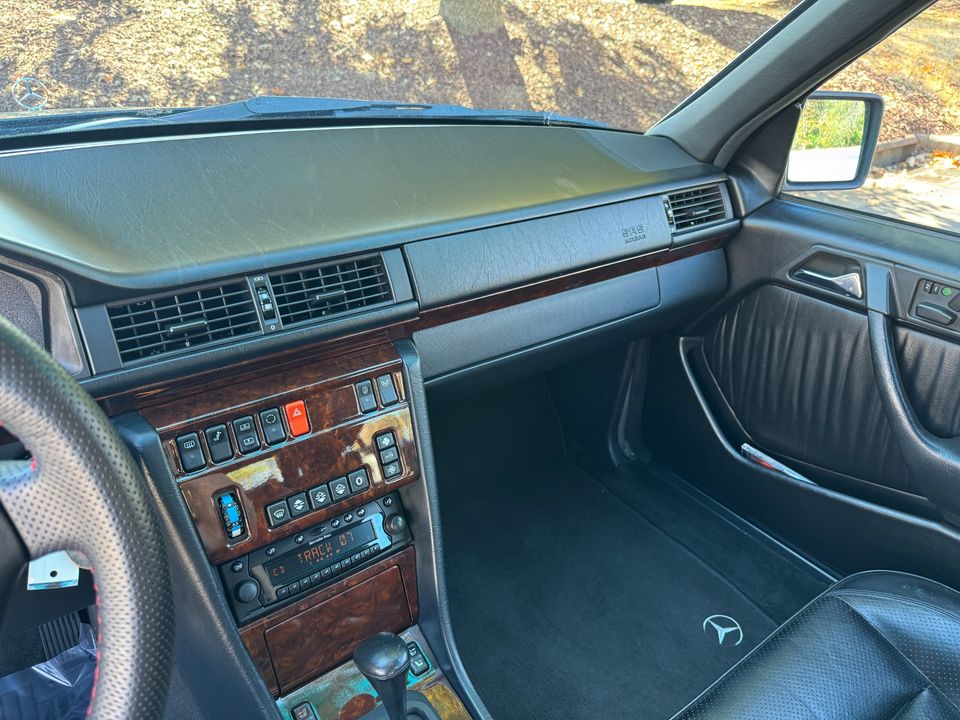 1992 Mercedes-Benz 500E