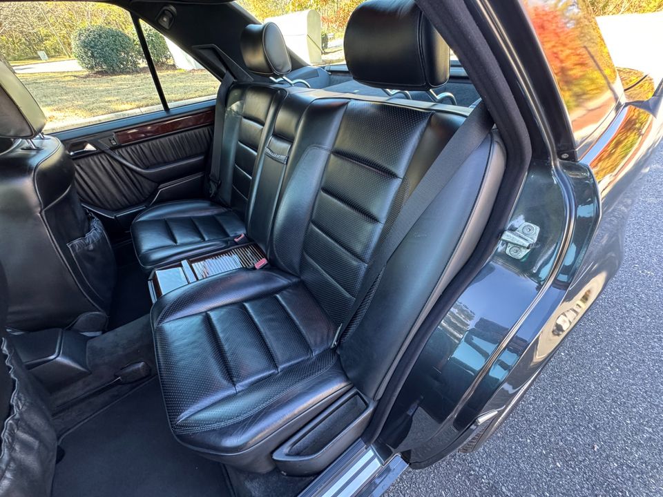 1992 Mercedes-Benz 500E