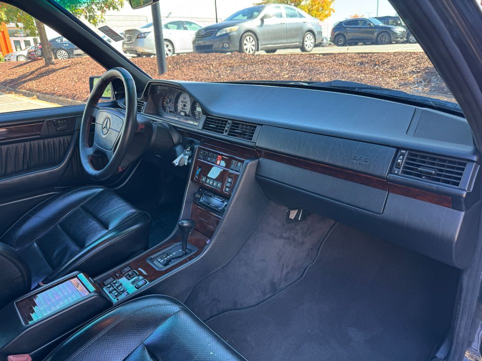 1992 Mercedes-Benz 500E