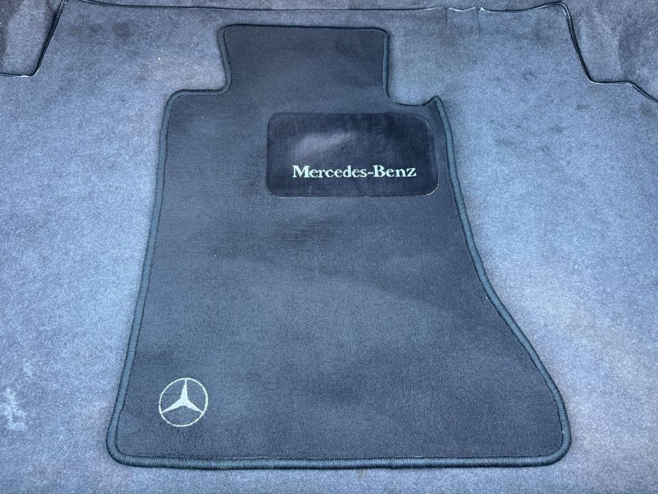 1992 Mercedes-Benz 500E