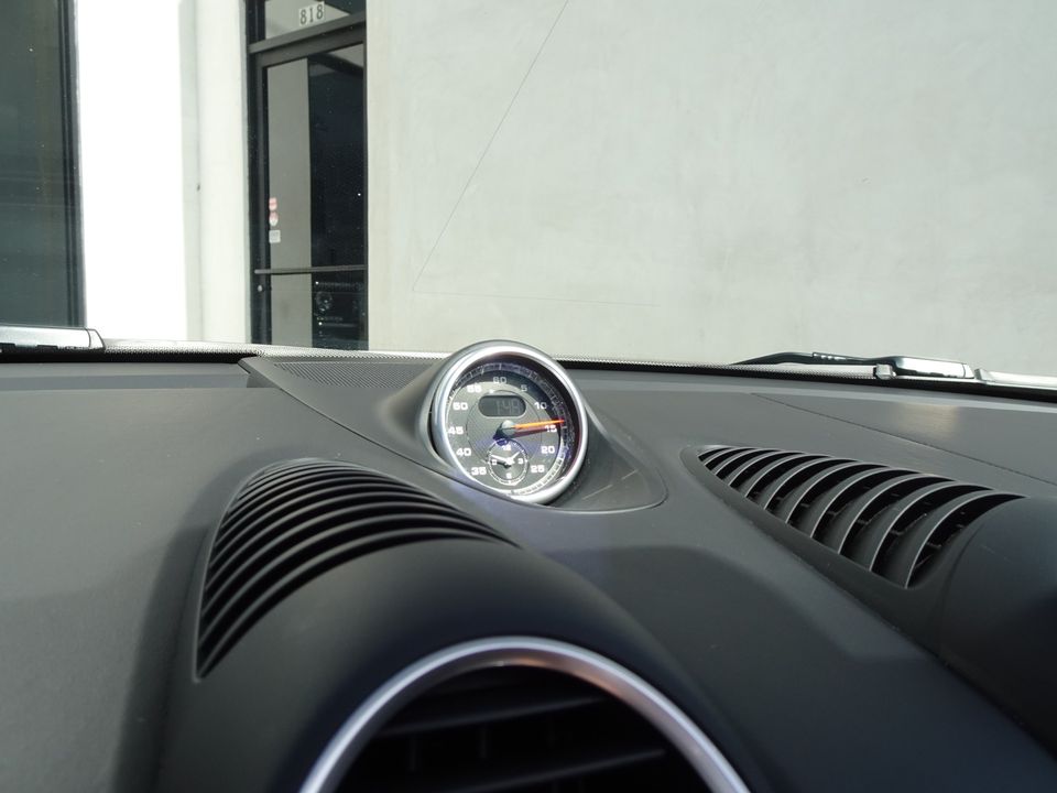 2021 Porsche 718 Boxster